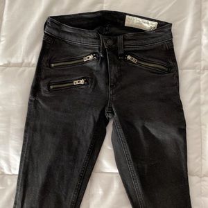 Rag and Bone Skinny Black Zipper Pocket Jeans